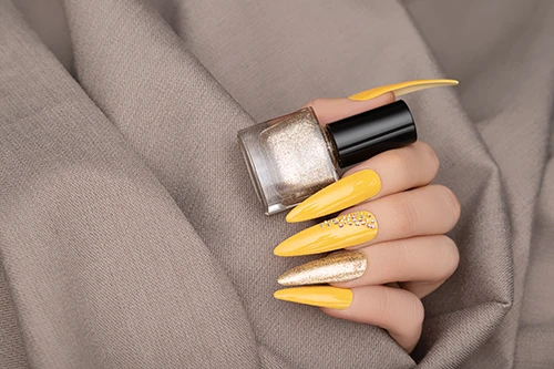 NAIL ENHANCEMENT